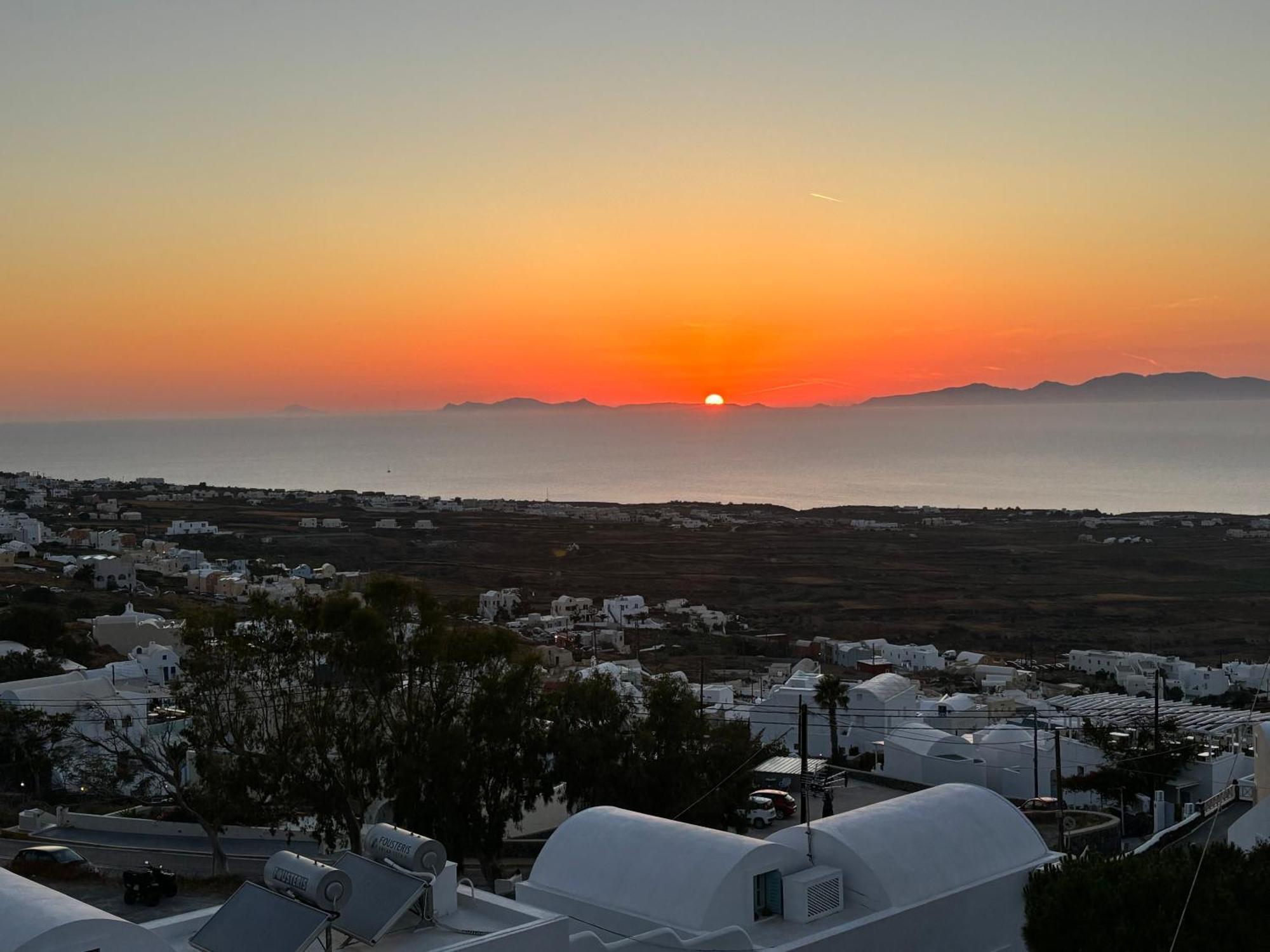 Sunset Paradise Oia Exterior foto